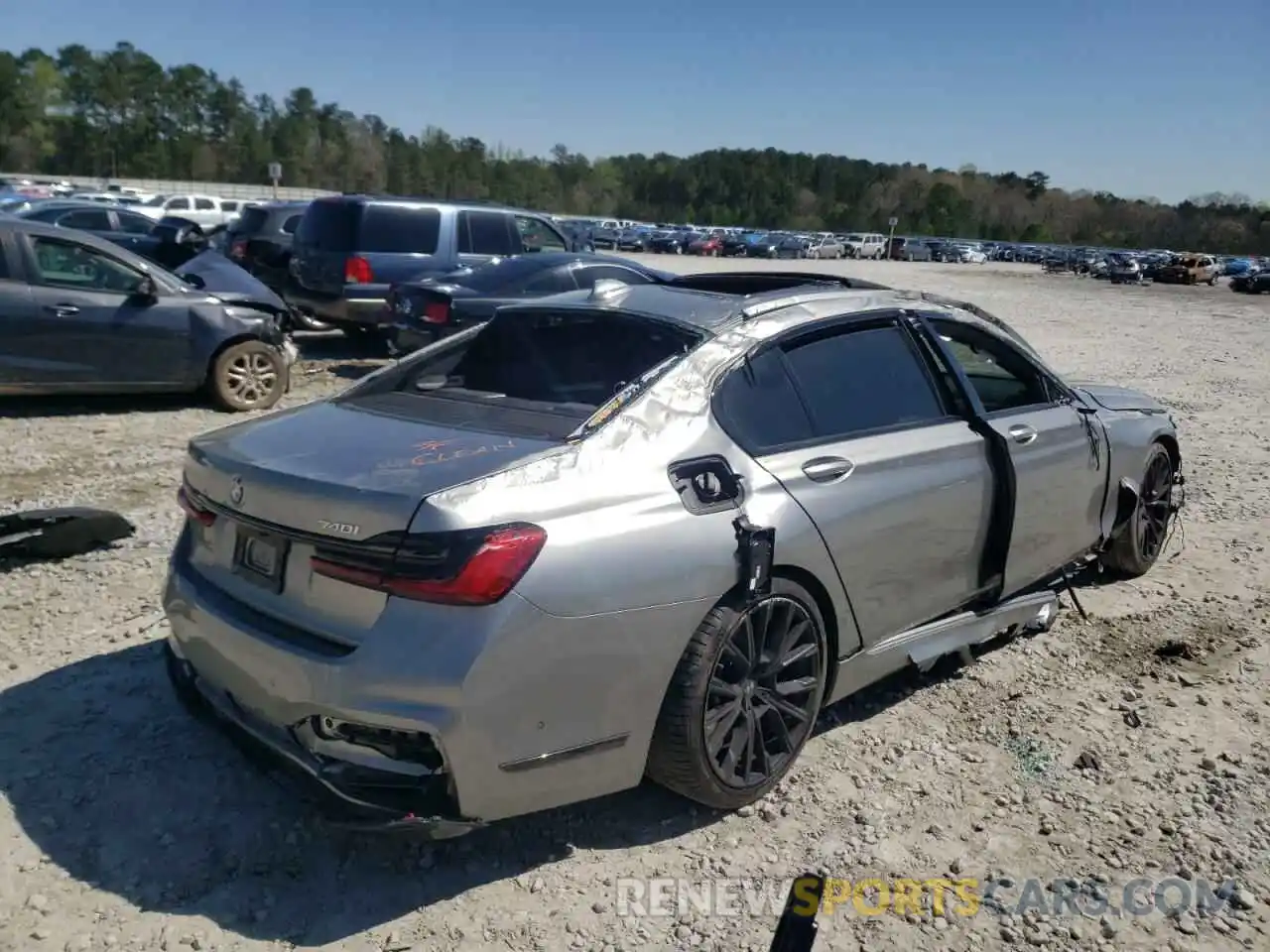 4 Photograph of a damaged car WBA7T2C02MCF12022 BMW 7 SERIES 2021