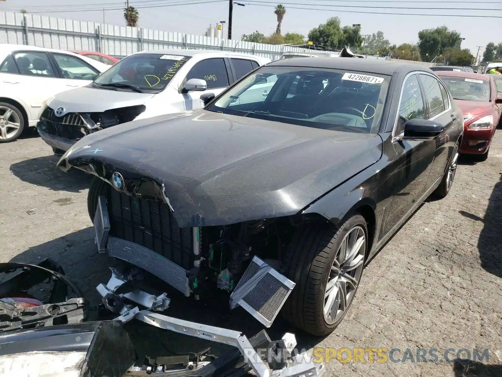 2 Фотография поврежденного автомобиля WBA7T2C06MCE54674 BMW 7 SERIES 2021