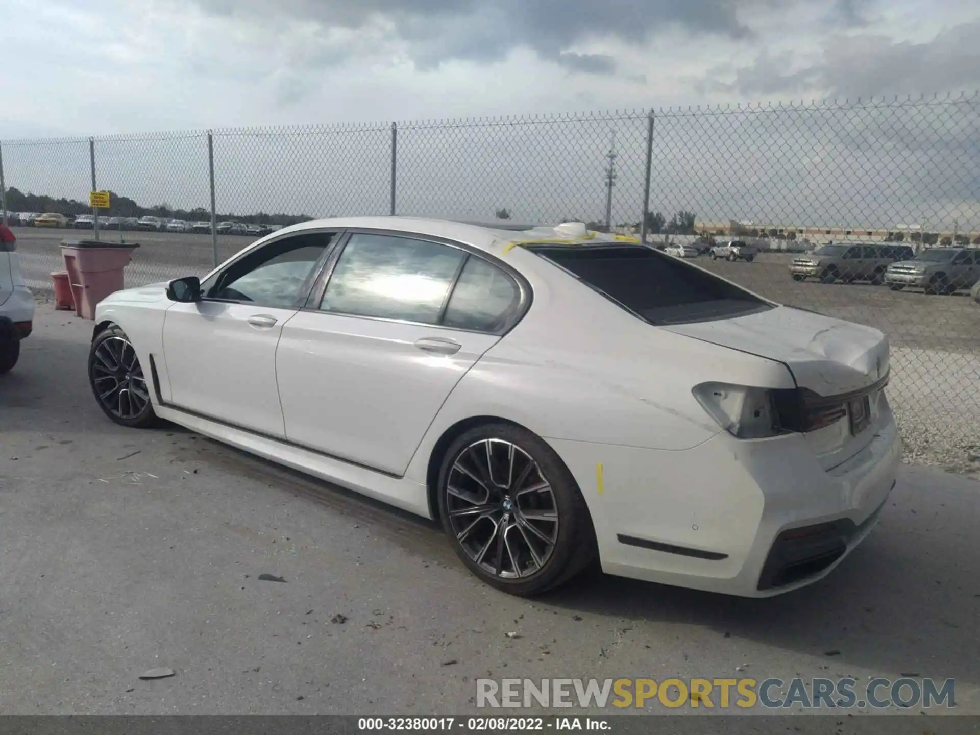 3 Photograph of a damaged car WBA7T2C06MCE60829 BMW 7 SERIES 2021