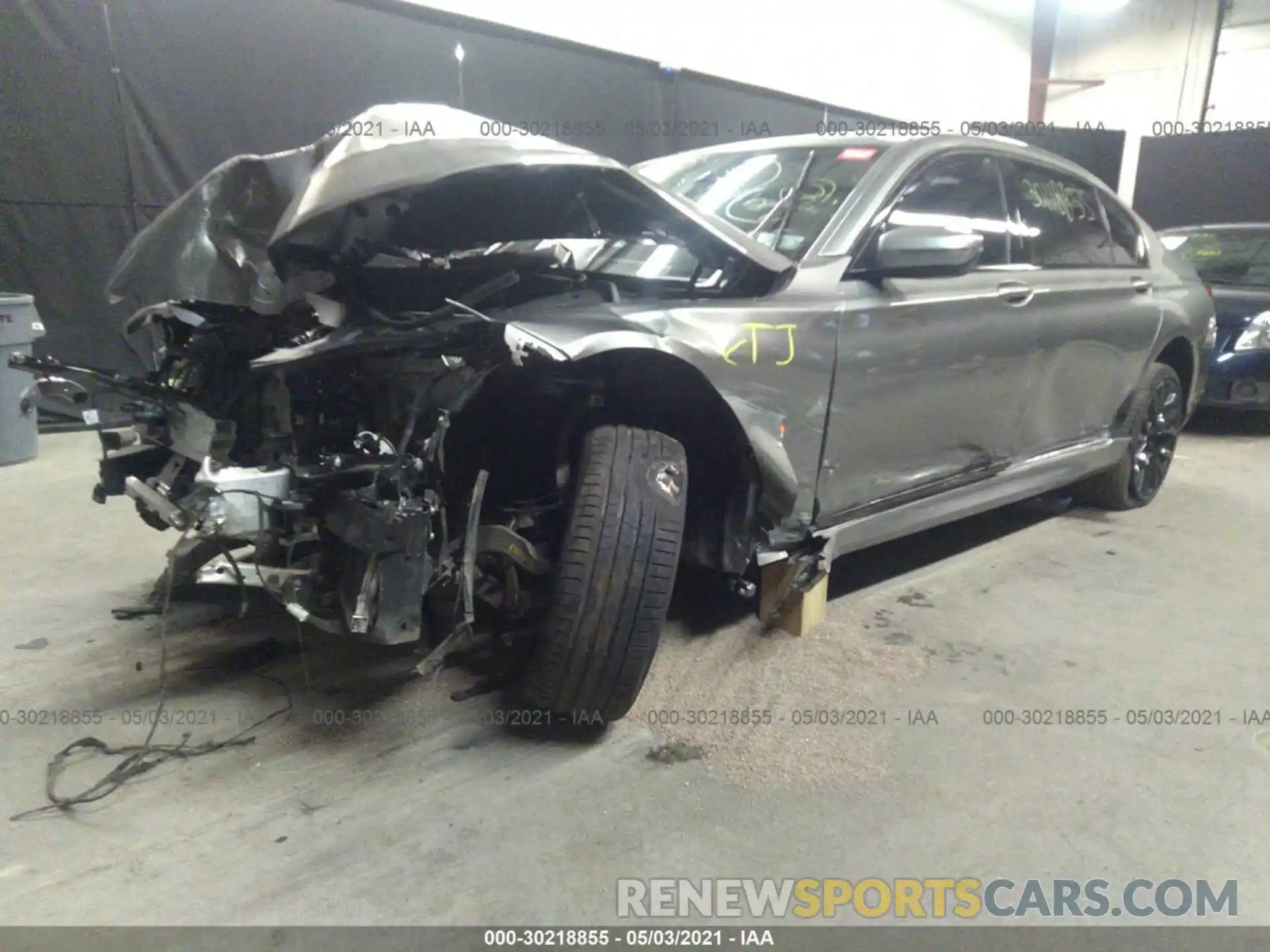 2 Photograph of a damaged car WBA7U2C01MCF58521 BMW 7 SERIES 2021