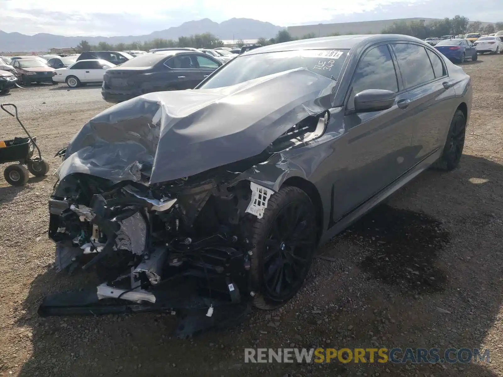 2 Photograph of a damaged car WBA7U2C02MCG24817 BMW 7 SERIES 2021