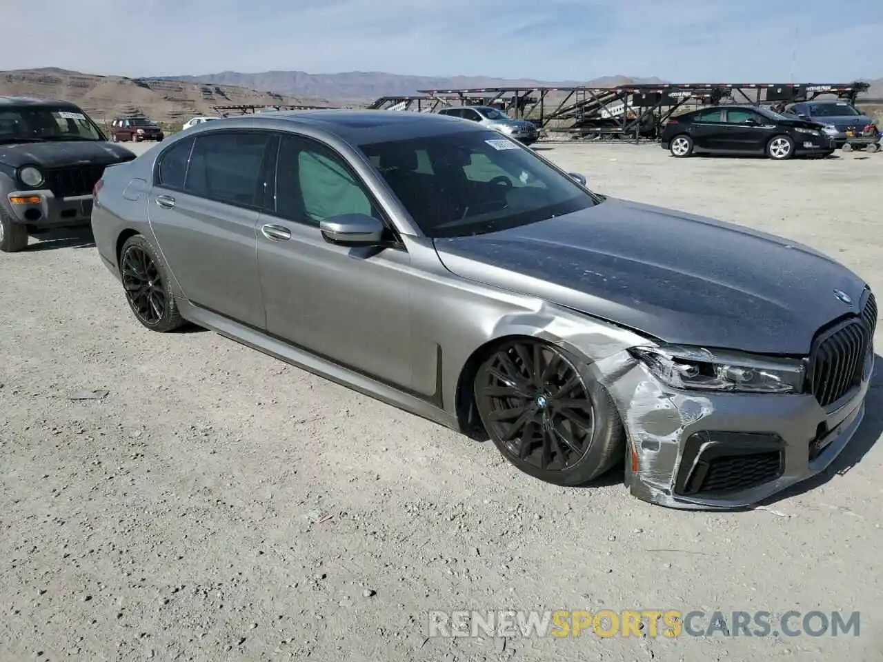 4 Photograph of a damaged car WBA7U2C05MCF56772 BMW 7 SERIES 2021