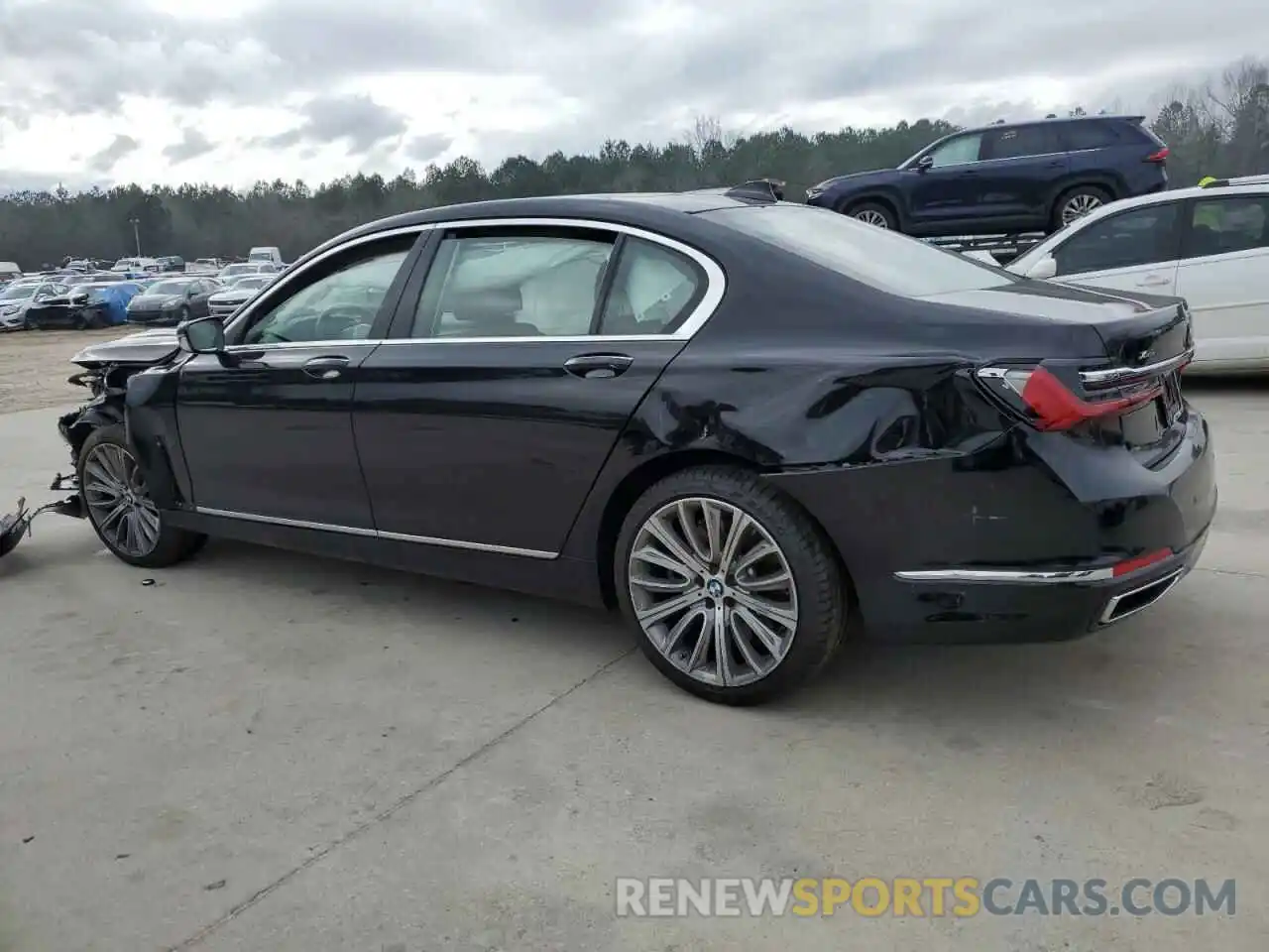 2 Photograph of a damaged car WBA7U2C06MCF63536 BMW 7 SERIES 2021