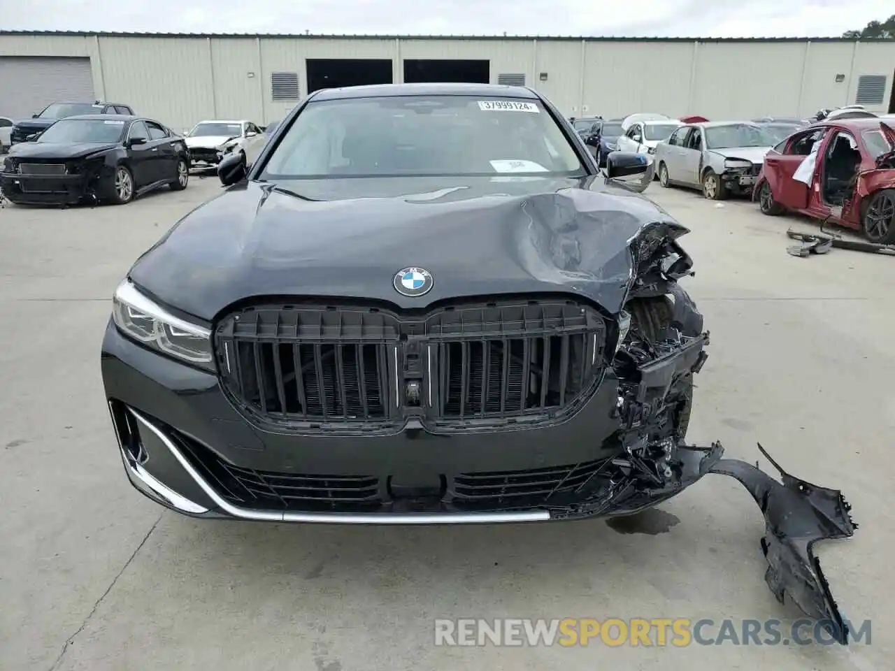 5 Photograph of a damaged car WBA7U2C06MCF63536 BMW 7 SERIES 2021