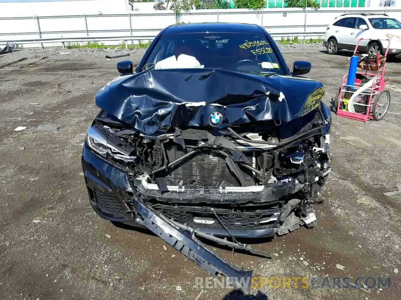 9 Photograph of a damaged car WBA7U2C08MCF53218 BMW 7 SERIES 2021