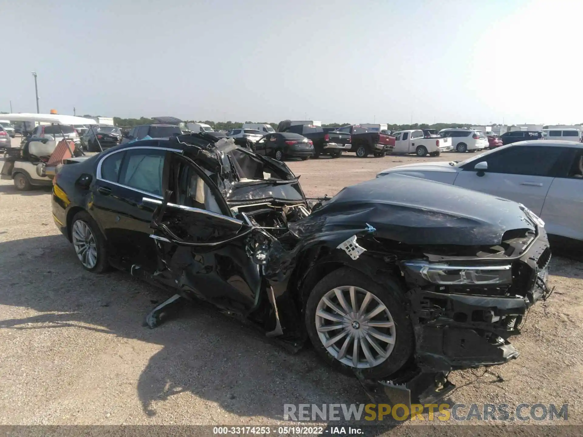 1 Photograph of a damaged car WBA7T2C01NCH62594 BMW 7 SERIES 2022