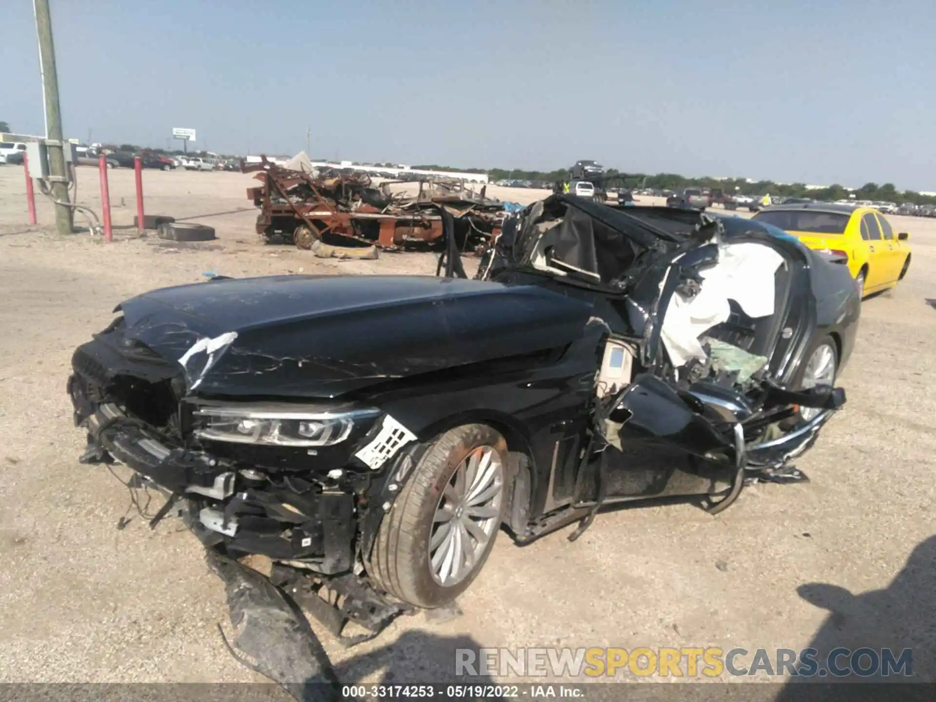 2 Photograph of a damaged car WBA7T2C01NCH62594 BMW 7 SERIES 2022