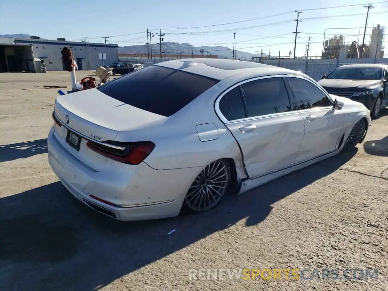 4 Photograph of a damaged car WBA7T2C03NCH82541 BMW 7 SERIES 2022