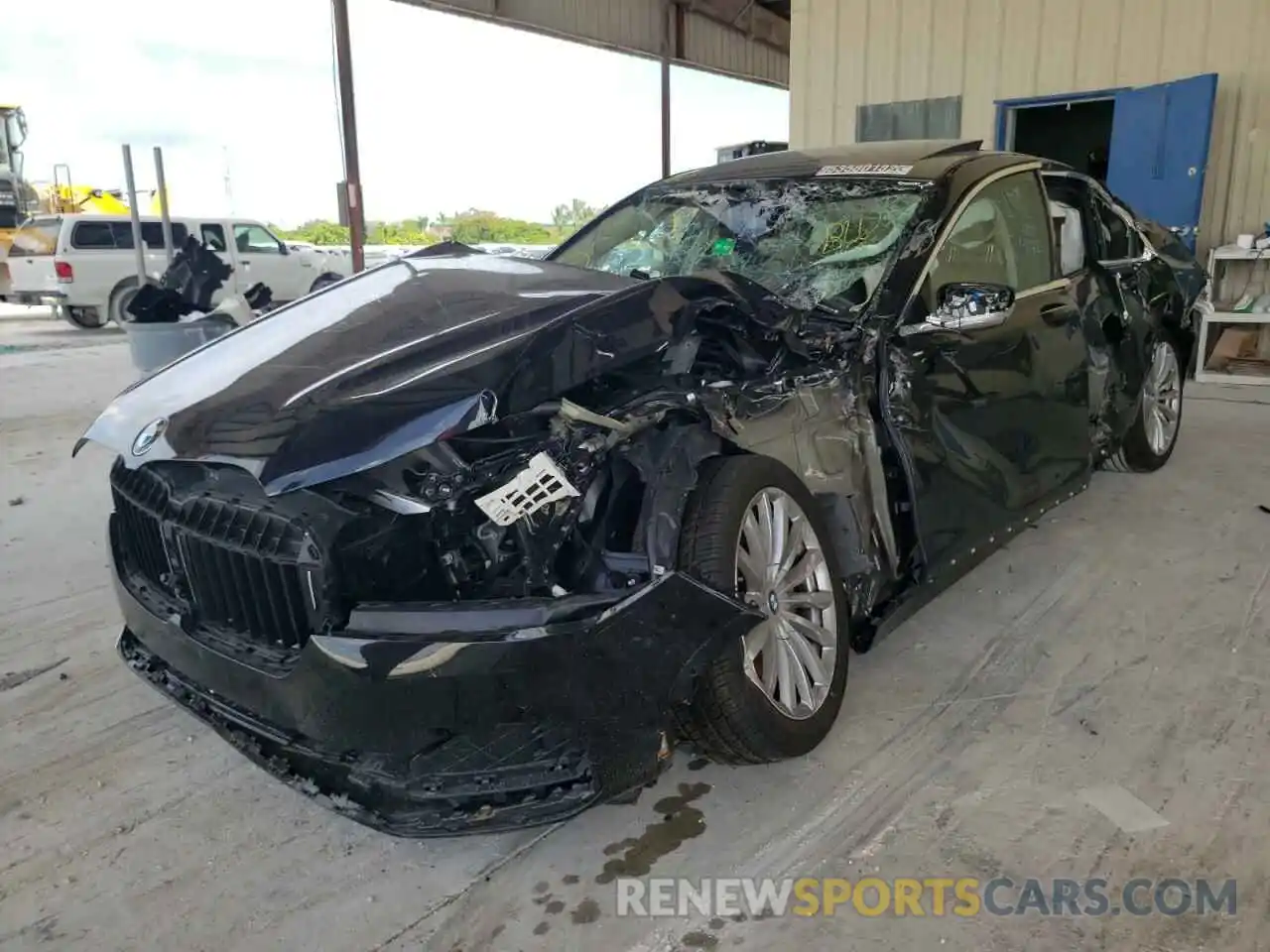 10 Photograph of a damaged car WBA7T2C09NCJ14725 BMW 7 SERIES 2022