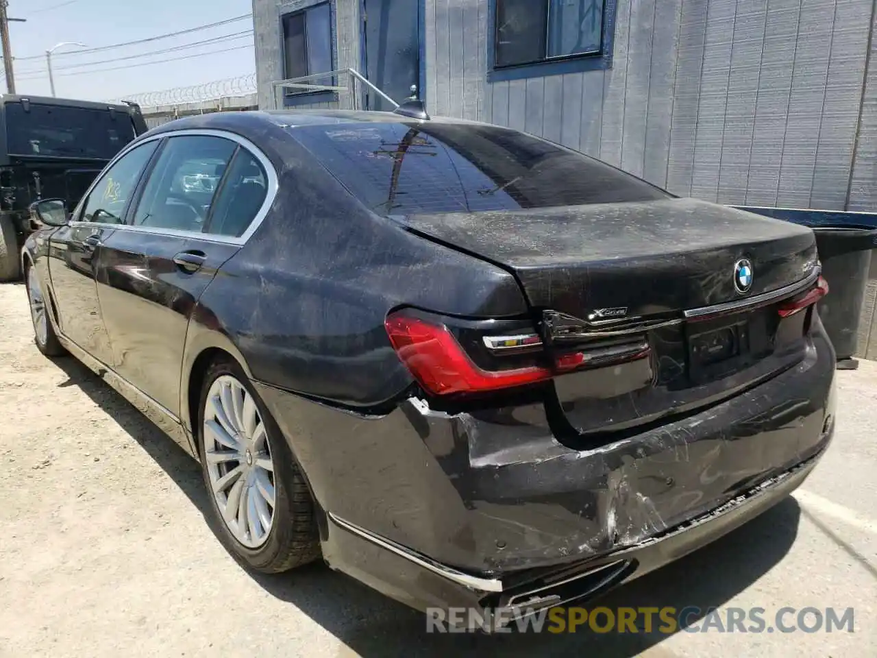 3 Photograph of a damaged car WBA7T4C06NCH62778 BMW 7 SERIES 2022