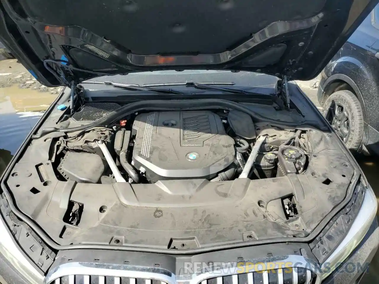 11 Photograph of a damaged car WBA7T4C07NCK53988 BMW 7 SERIES 2022