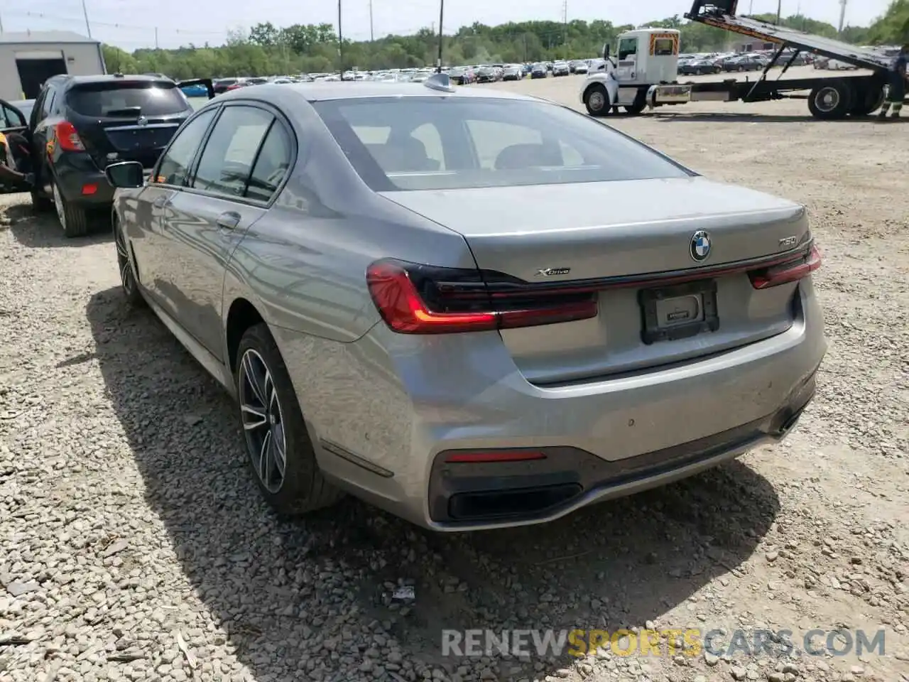 3 Photograph of a damaged car WBA7U2C00NCG92616 BMW 7 SERIES 2022