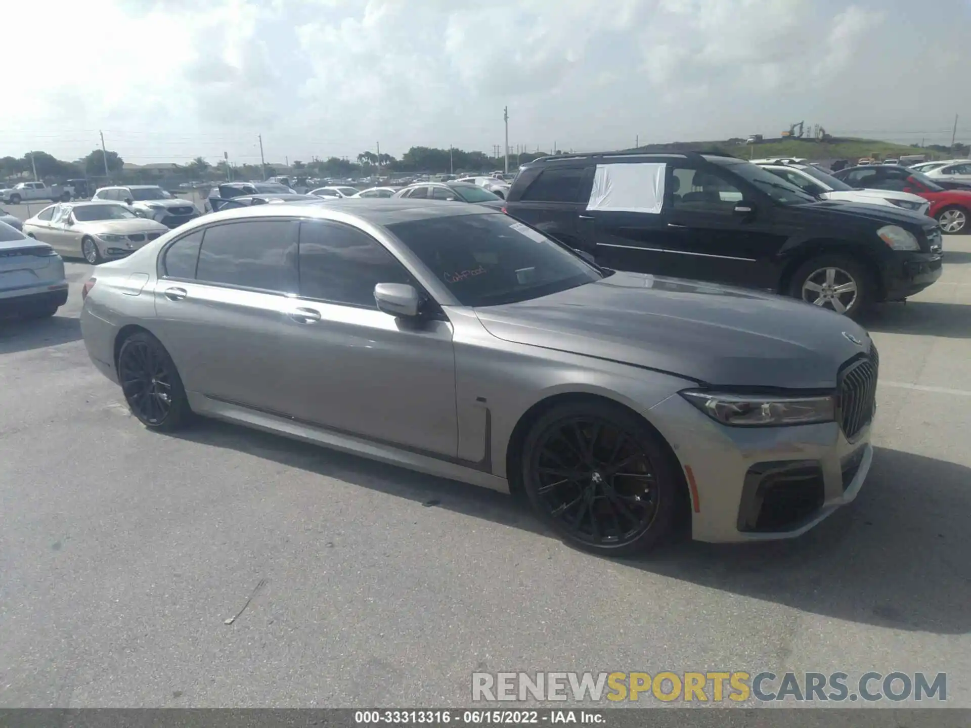 1 Photograph of a damaged car WBA7U2C01NCH87881 BMW 7 SERIES 2022