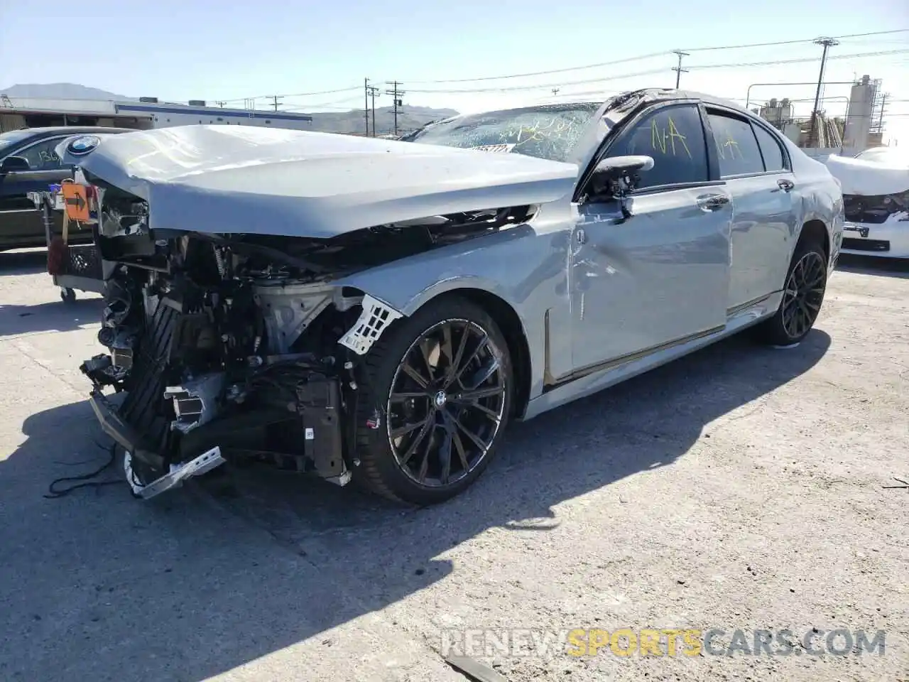 2 Photograph of a damaged car WBA7U2C02NCJ11646 BMW 7 SERIES 2022