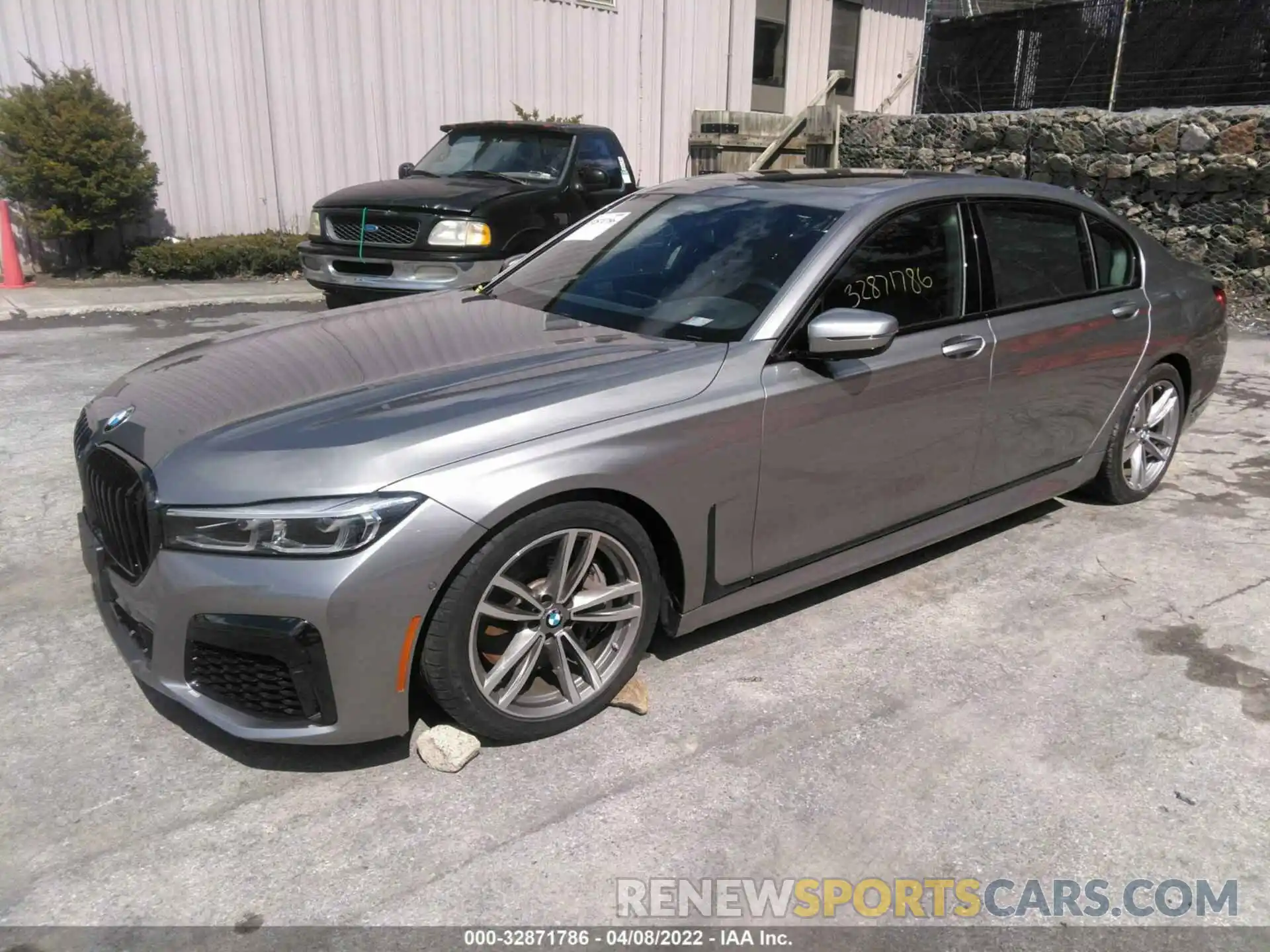 2 Photograph of a damaged car WBA7U2C04NCG94708 BMW 7 SERIES 2022