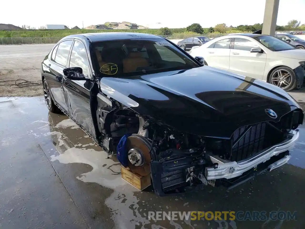 1 Photograph of a damaged car WBA7U2C09NCJ17816 BMW 7 SERIES 2022