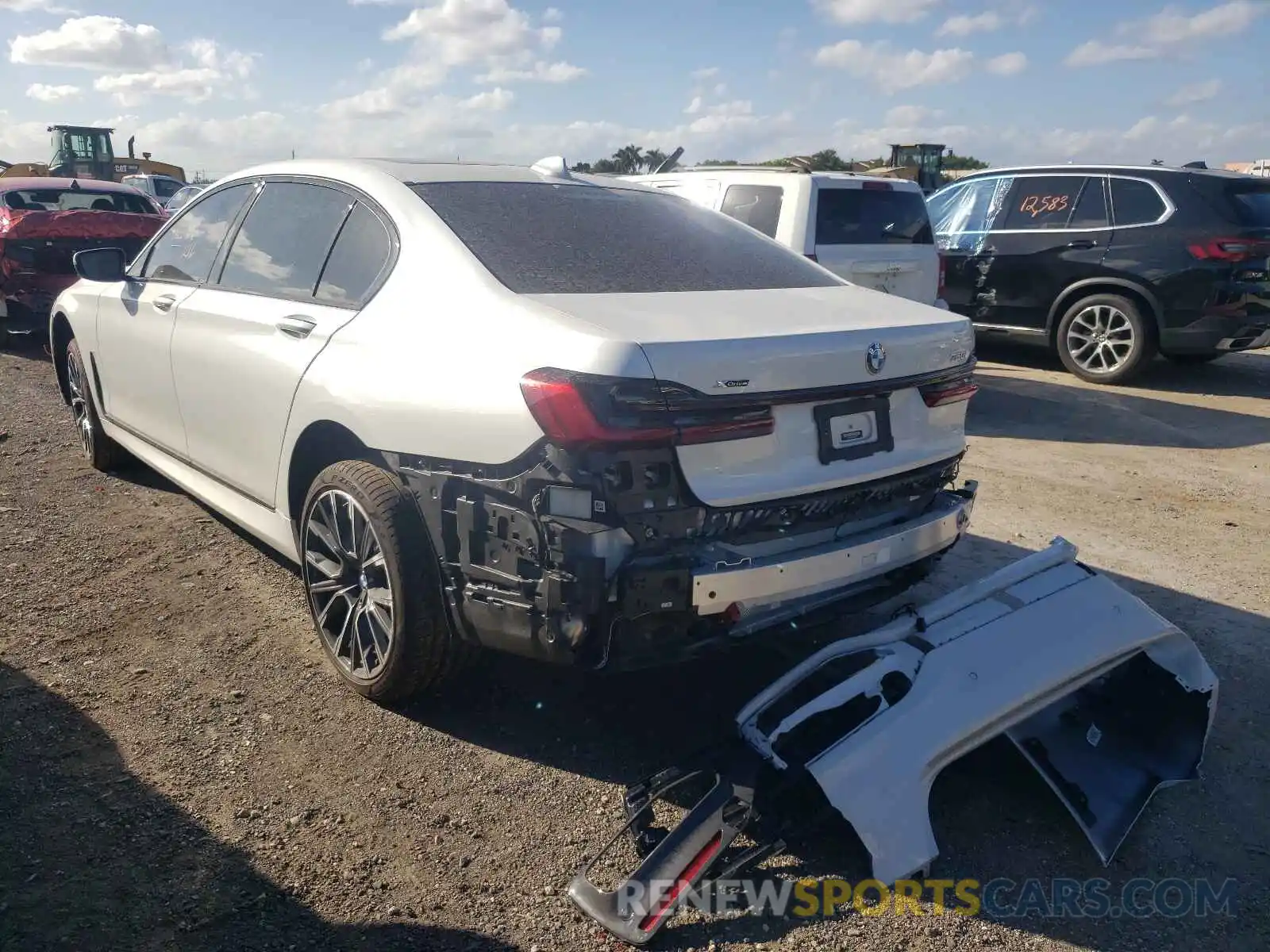 3 Photograph of a damaged car WBA7U2C0XNCH30952 BMW 7 SERIES 2022