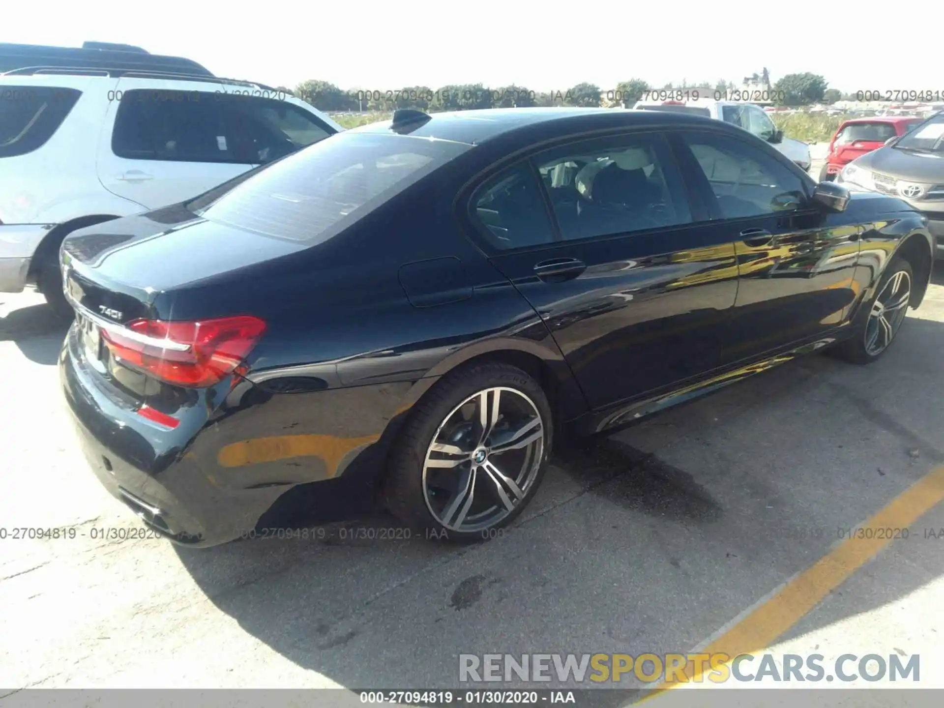 4 Photograph of a damaged car WBA7E2C59KB454013 BMW 740 2019