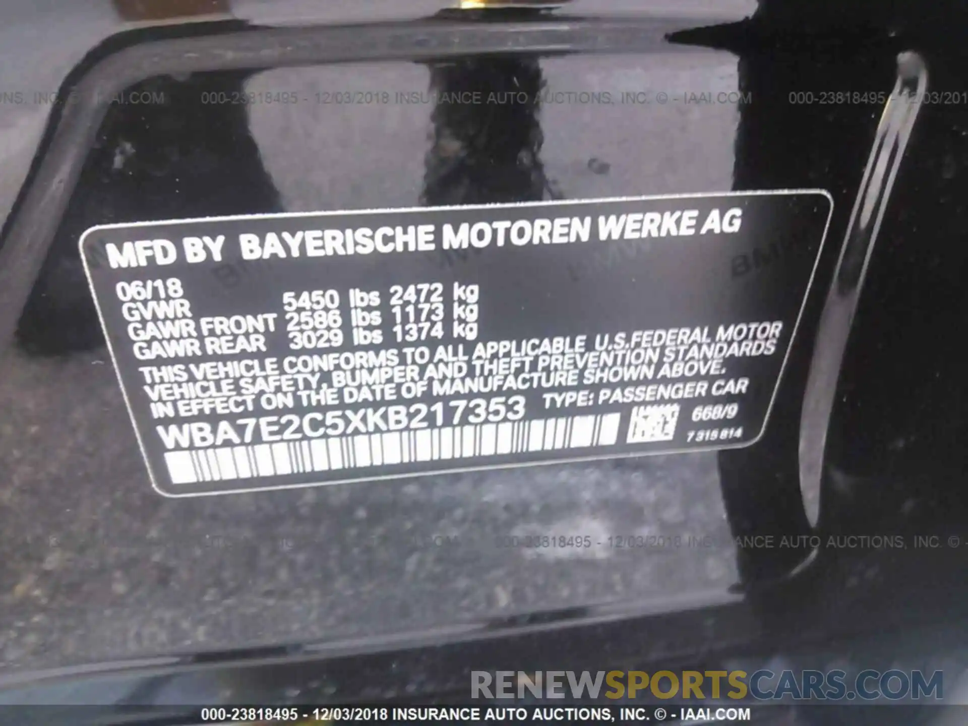 9 Photograph of a damaged car WBA7E2C5XKB217353 BMW 740 2019