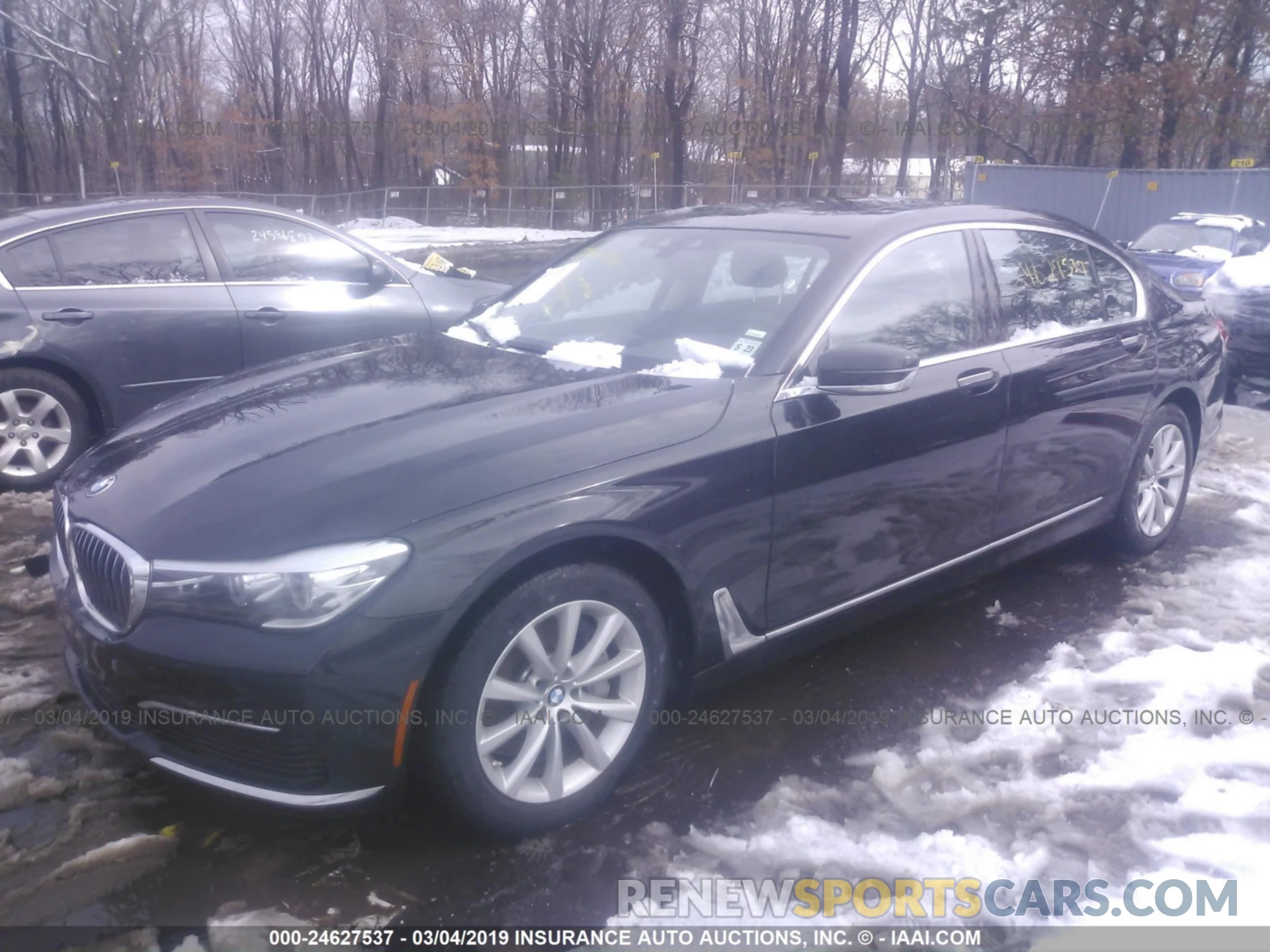 2 Photograph of a damaged car WBA7E4C56KGV28342 BMW 740 2019