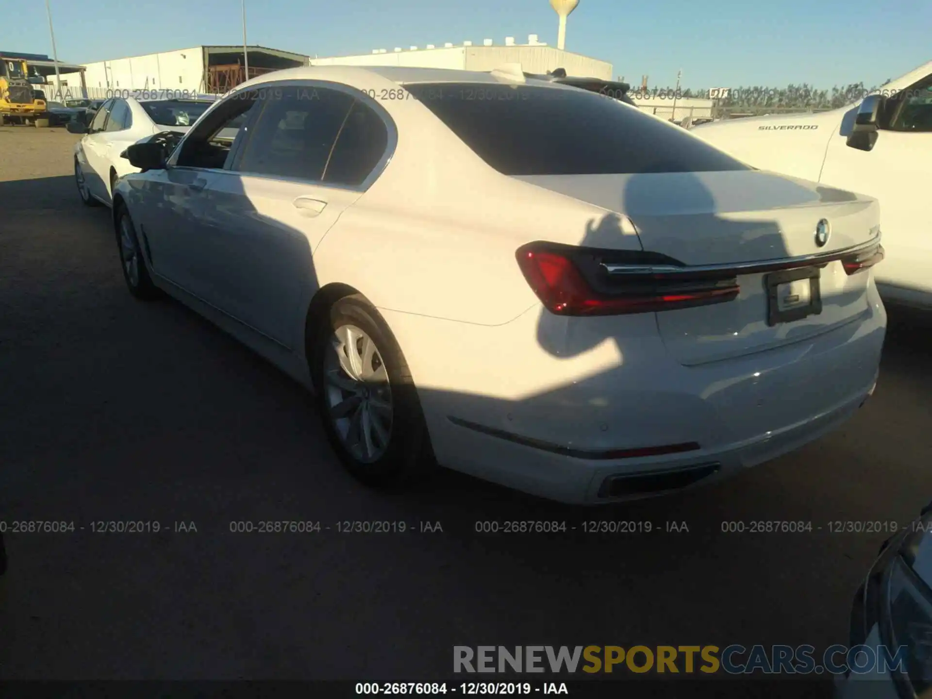 3 Photograph of a damaged car WBA7T2C09LGL17622 BMW 740 2020