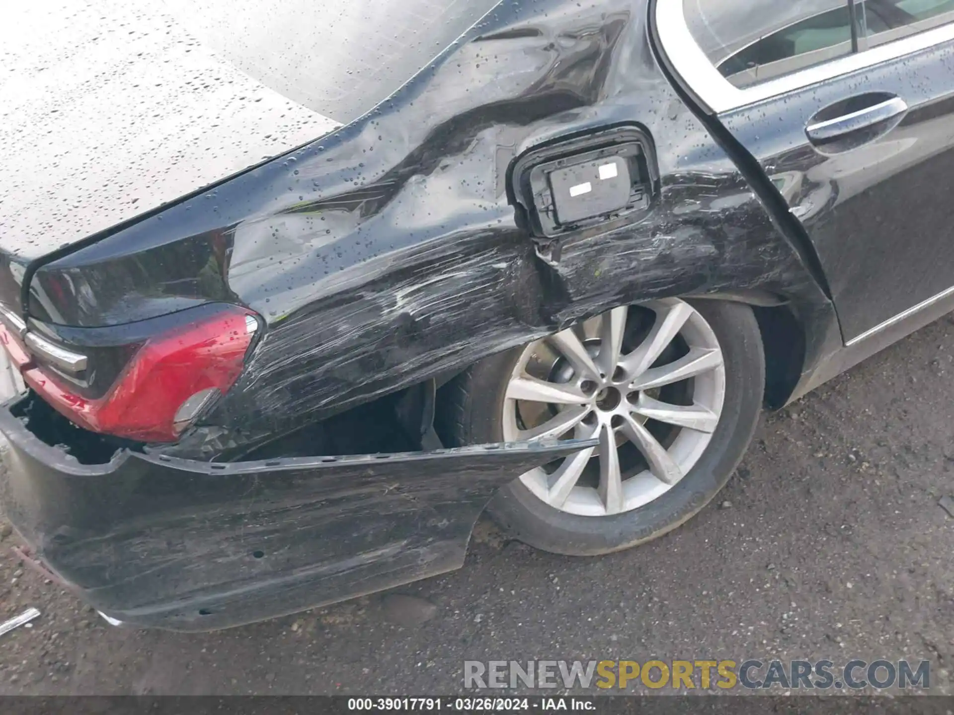 6 Photograph of a damaged car WBA7T4C04NCJ13669 BMW 740 2022