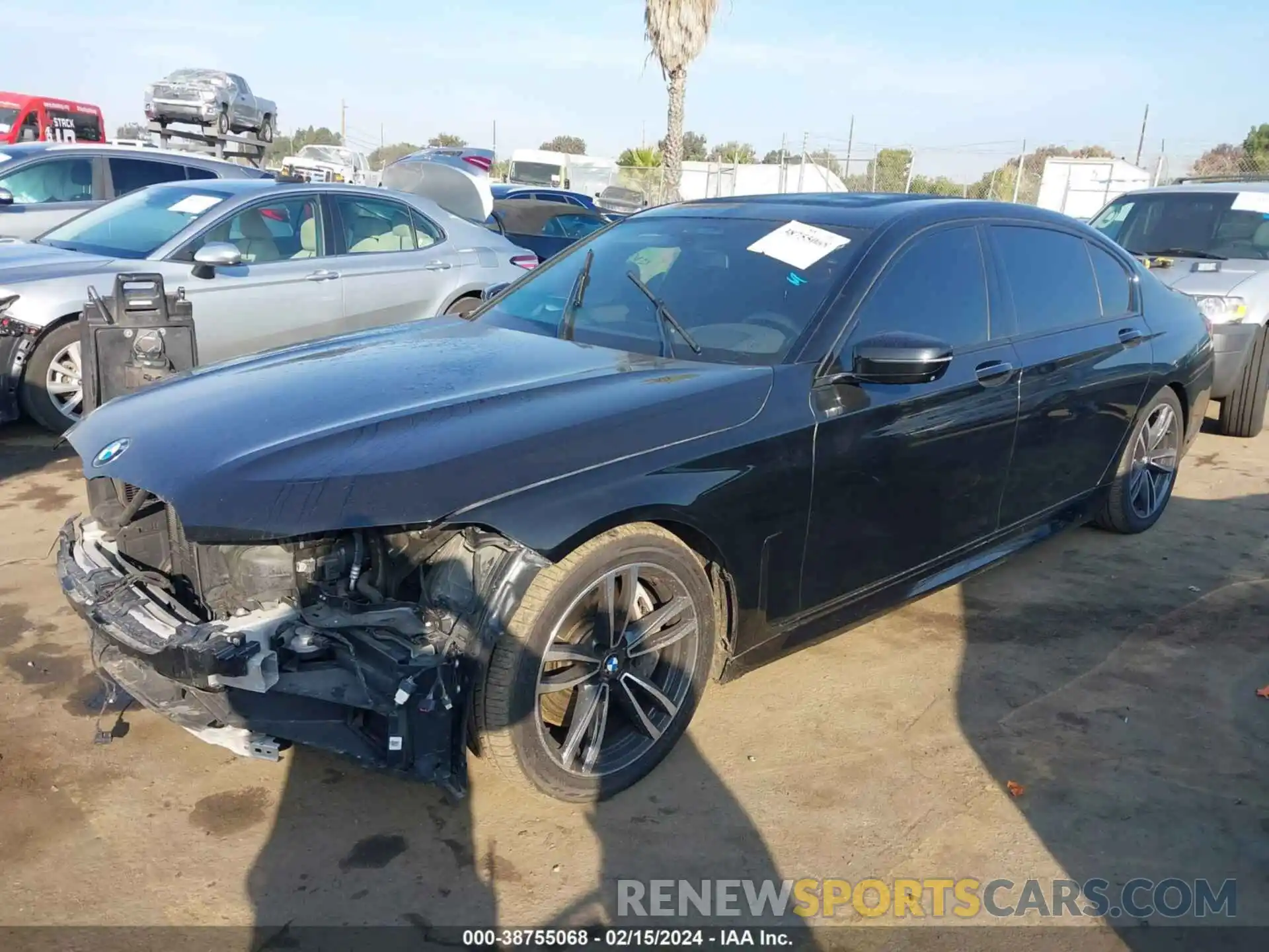 2 Photograph of a damaged car WBA7U2C08LGM27316 BMW 750I 2020