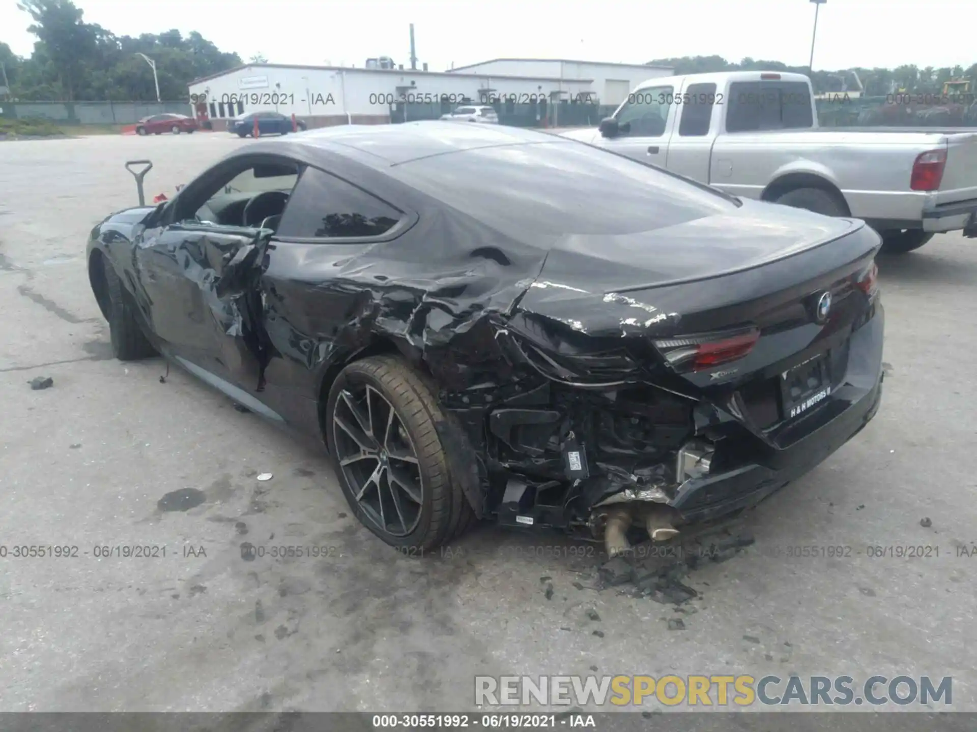 3 Photograph of a damaged car WBABC4C54KBU95435 BMW 8 SERIES 2019