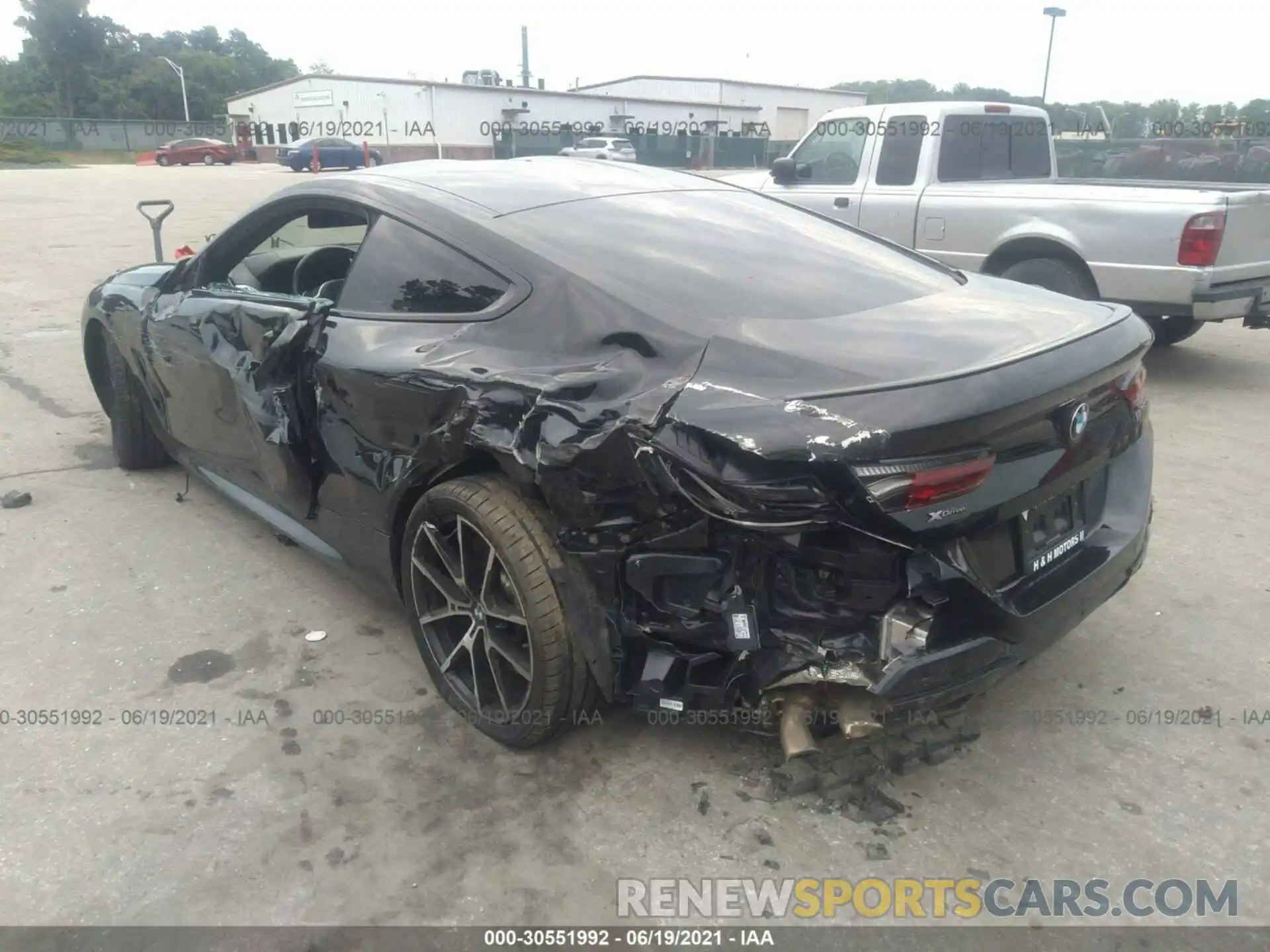 6 Photograph of a damaged car WBABC4C54KBU95435 BMW 8 SERIES 2019