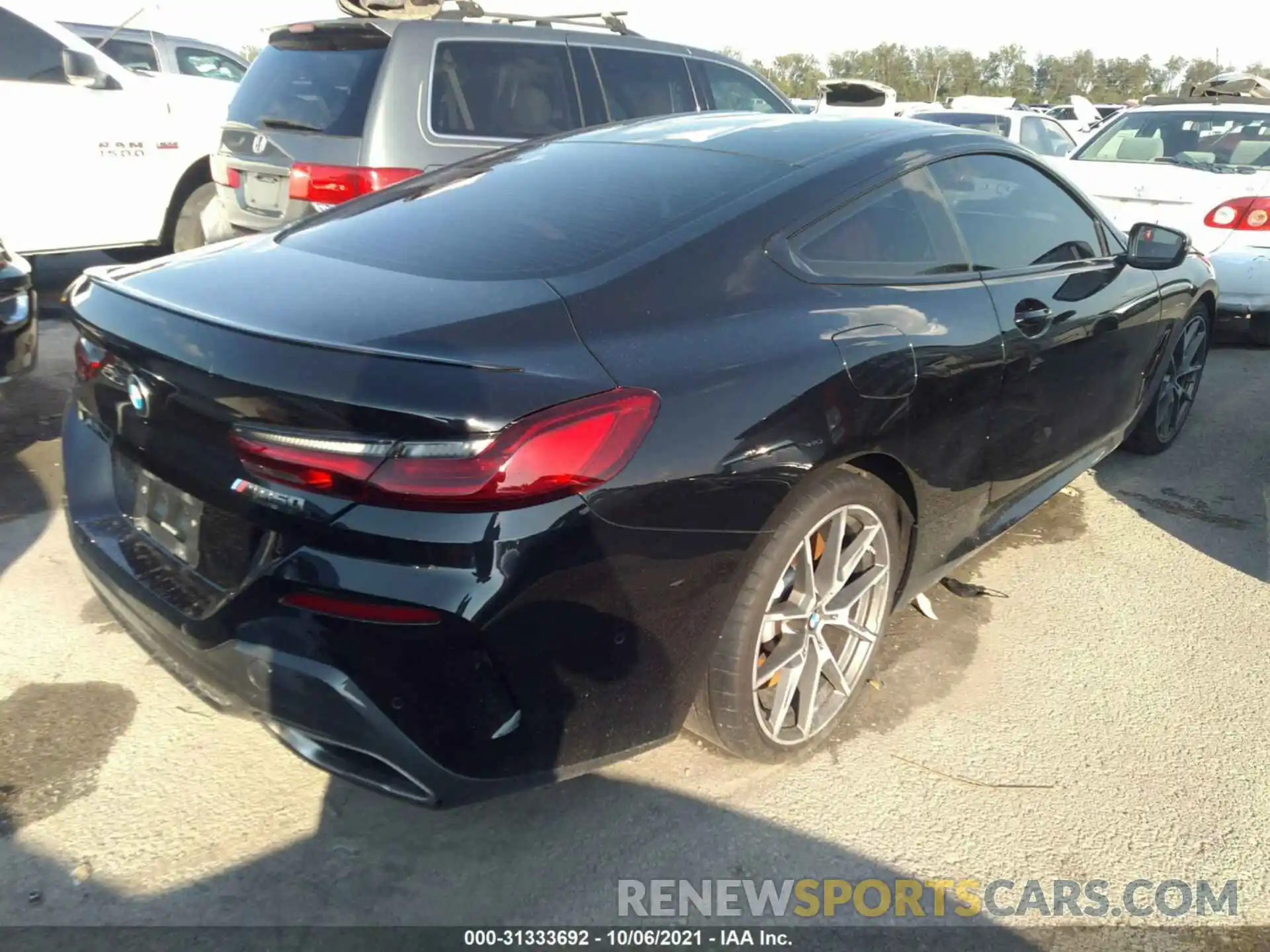 4 Photograph of a damaged car WBABC4C55KBU95413 BMW 8 SERIES 2019