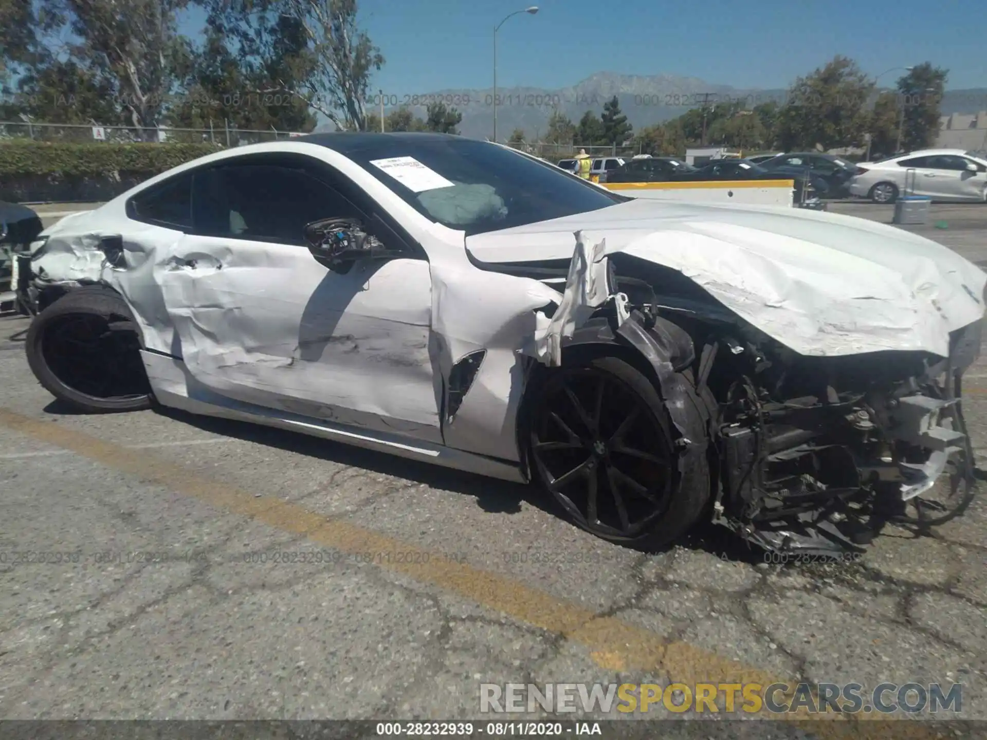 6 Photograph of a damaged car WBABC4C57KBJ35530 BMW 8 SERIES 2019