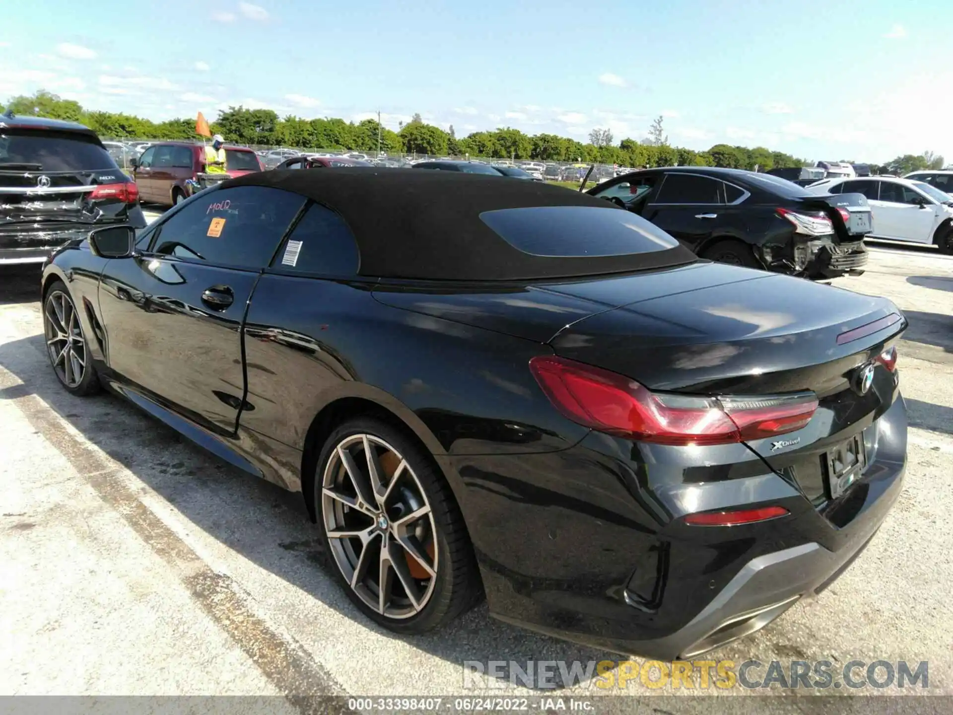 3 Фотография поврежденного автомобиля WBAFY4C5XKBX39575 BMW 8 SERIES 2019