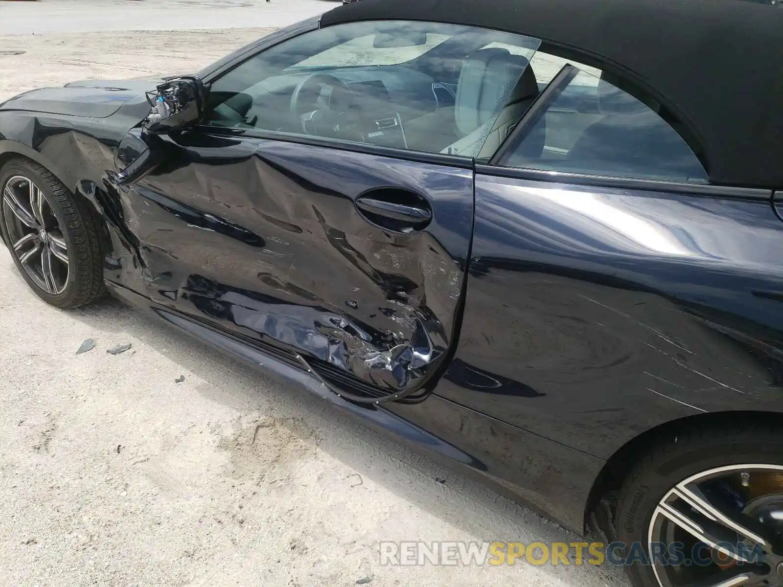 9 Photograph of a damaged car WBADZ4C03LCE07534 BMW 8 SERIES 2020