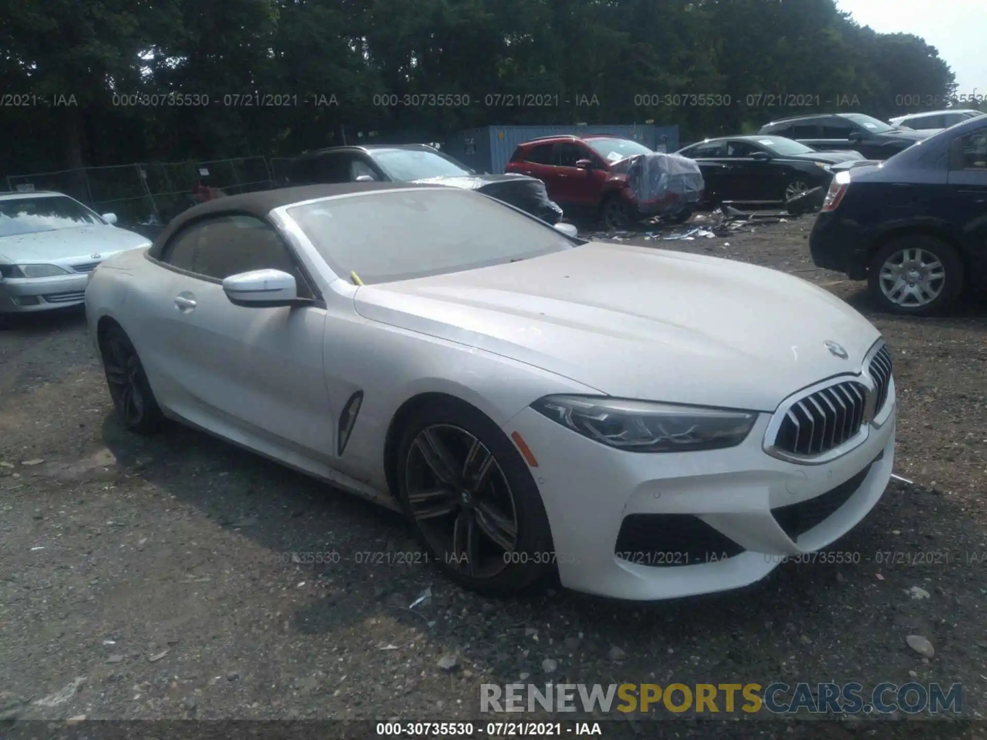 1 Фотография поврежденного автомобиля WBADZ4C04LCE17389 BMW 8 SERIES 2020