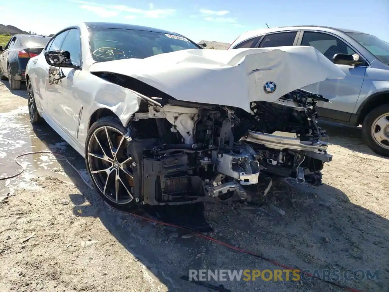 1 Photograph of a damaged car WBAGV2C04LCD38169 BMW 8 SERIES 2020