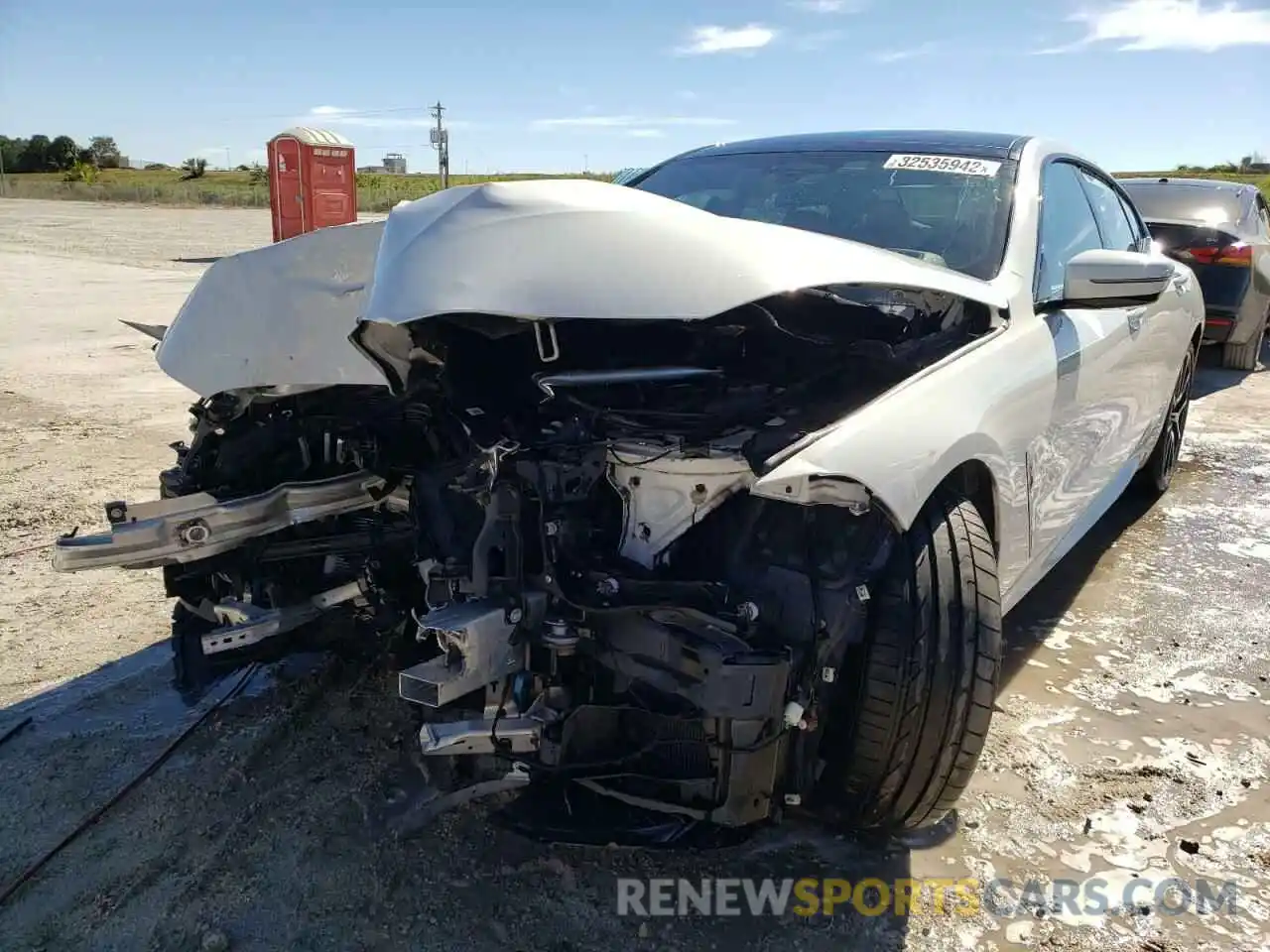 2 Photograph of a damaged car WBAGV2C04LCD38169 BMW 8 SERIES 2020