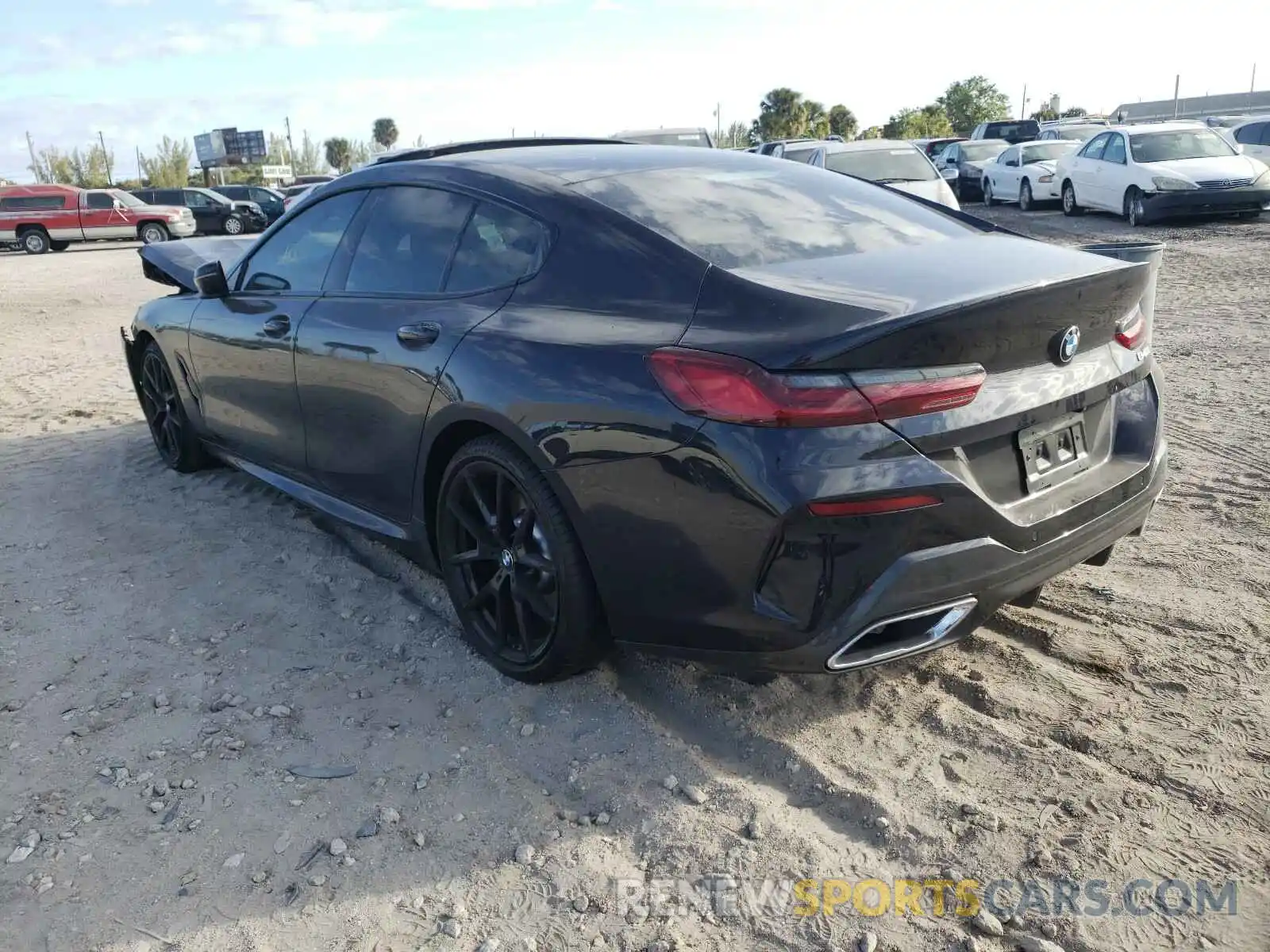 3 Photograph of a damaged car WBAGV2C08LCD31189 BMW 8 SERIES 2020