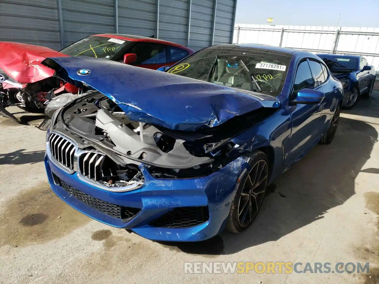 2 Photograph of a damaged car WBAGV2C09LCD57591 BMW 8 SERIES 2020