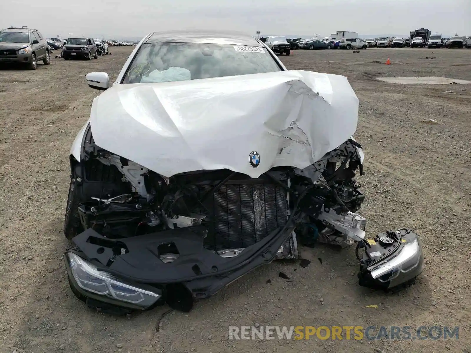 9 Photograph of a damaged car WBAGV4C02LCD94140 BMW 8 SERIES 2020