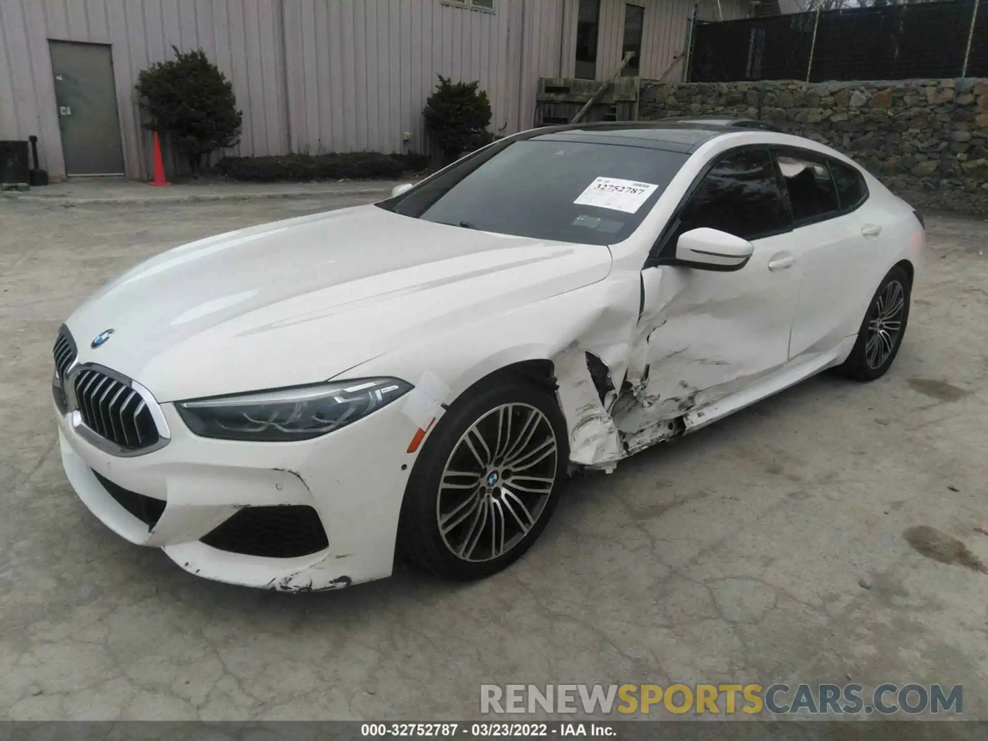 2 Photograph of a damaged car WBAGV4C04LCD28155 BMW 8 SERIES 2020