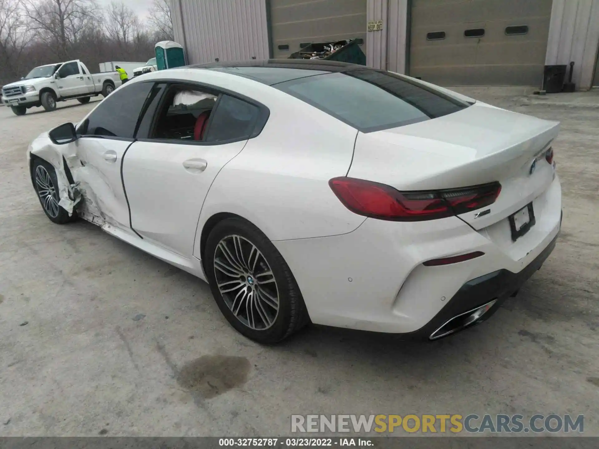 3 Photograph of a damaged car WBAGV4C04LCD28155 BMW 8 SERIES 2020