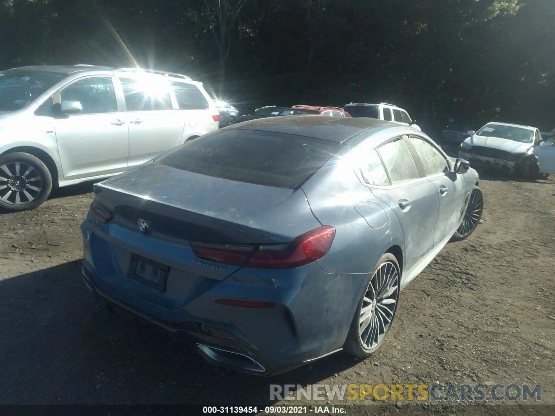 4 Photograph of a damaged car WBAGV8C02LCE38242 BMW 8 SERIES 2020