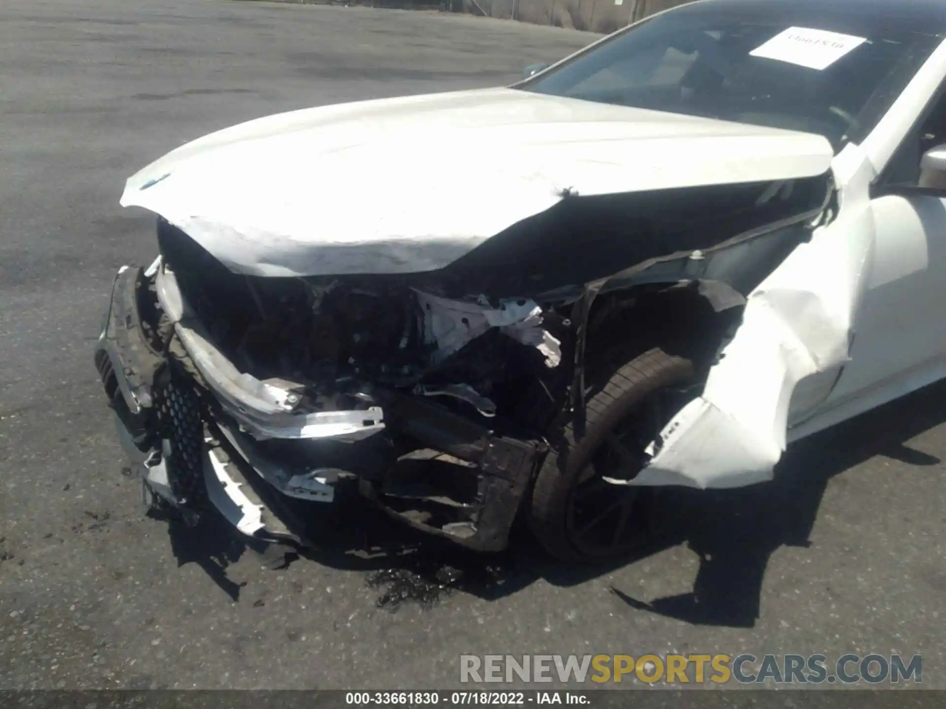 6 Photograph of a damaged car WBAGV8C03LCE17450 BMW 8 SERIES 2020