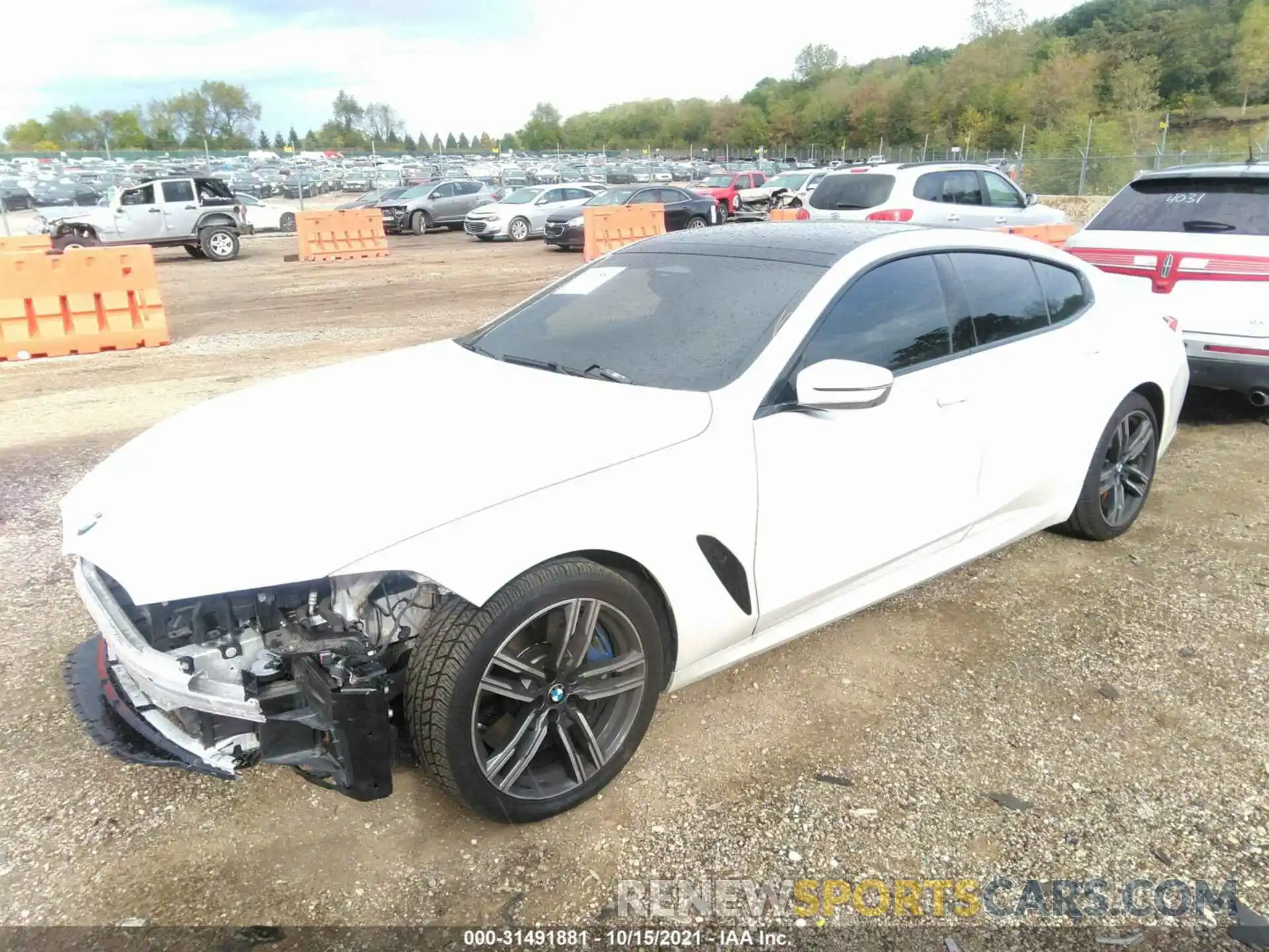 2 Photograph of a damaged car WBAGV8C08LCE05178 BMW 8 SERIES 2020