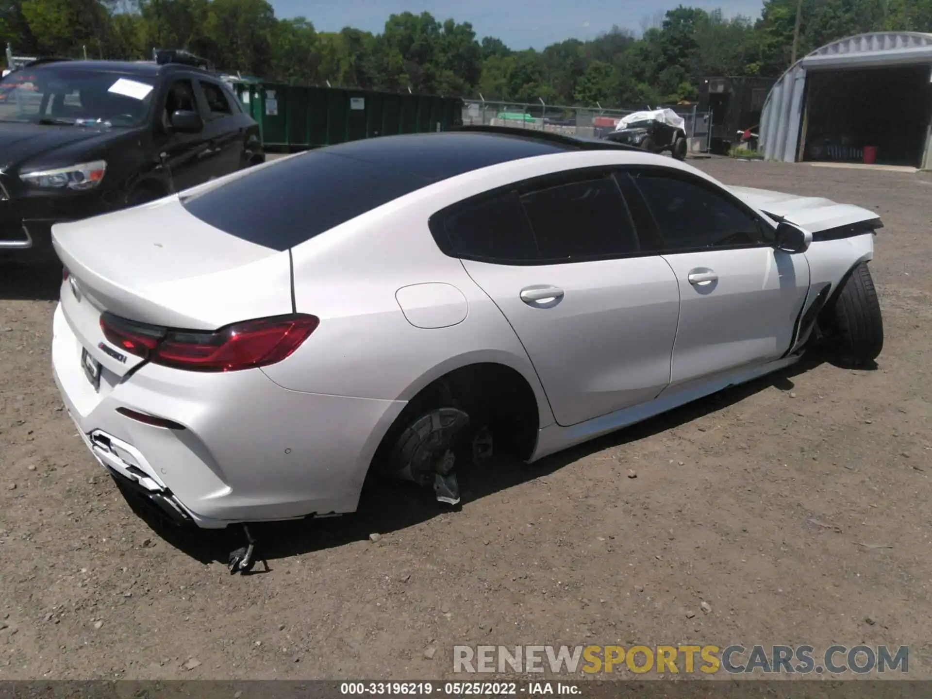 4 Photograph of a damaged car WBAGV8C09LBP48990 BMW 8 SERIES 2020