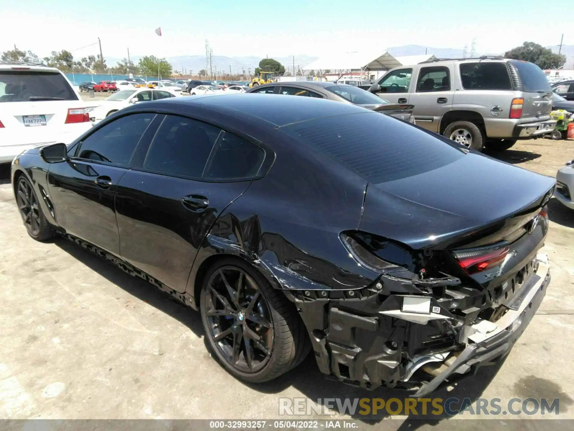 3 Photograph of a damaged car WBAGV8C09LCE65034 BMW 8 SERIES 2020