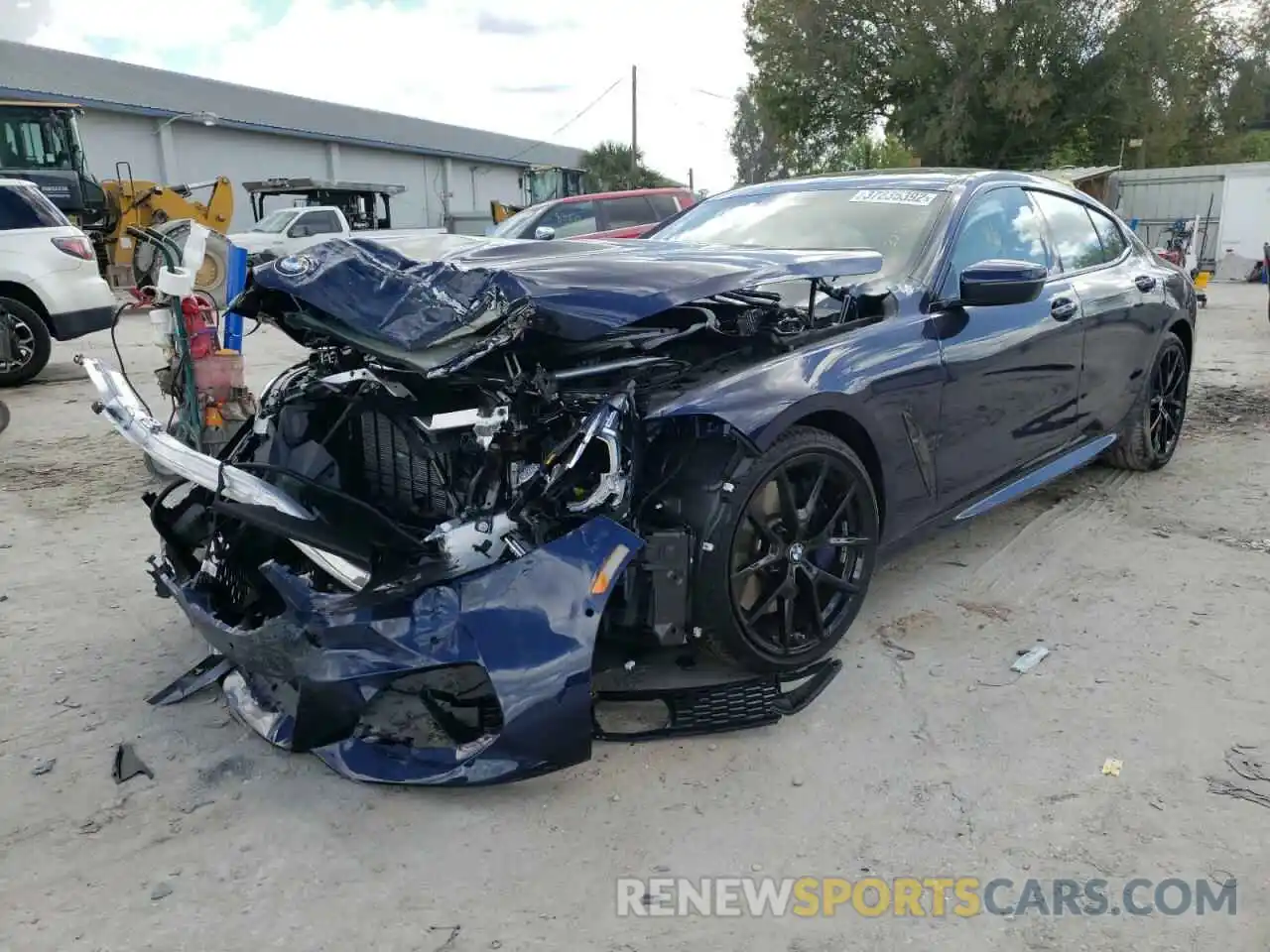 2 Photograph of a damaged car WBAGV2C04MCF61720 BMW 8 SERIES 2021