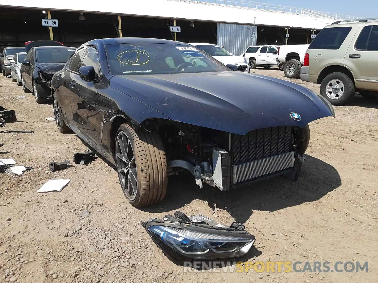 1 Photograph of a damaged car WBAGV2C06MCF68264 BMW 8 SERIES 2021