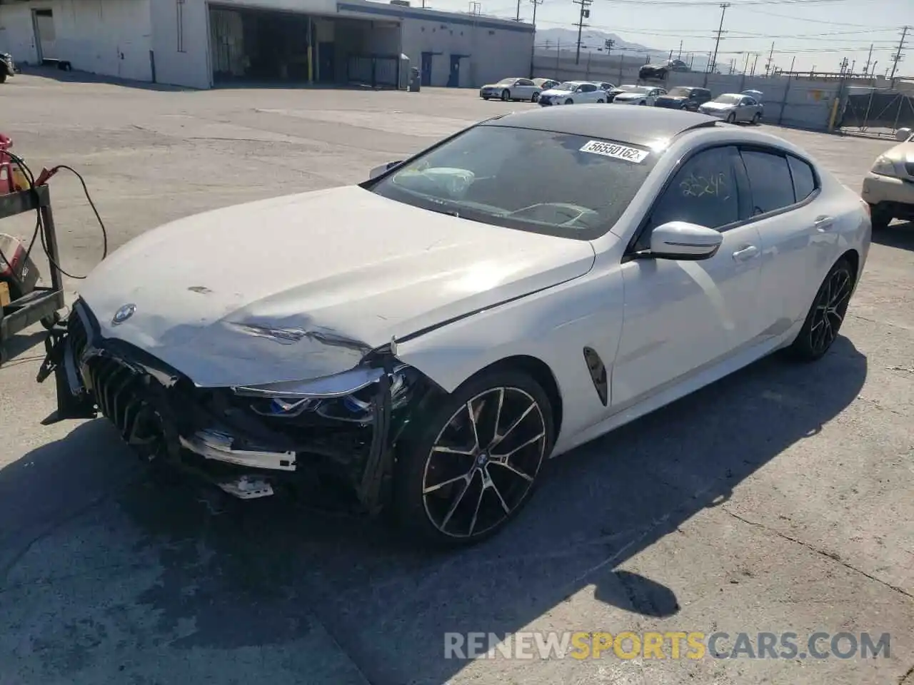 2 Photograph of a damaged car WBAGV2C09MCF68257 BMW 8 SERIES 2021