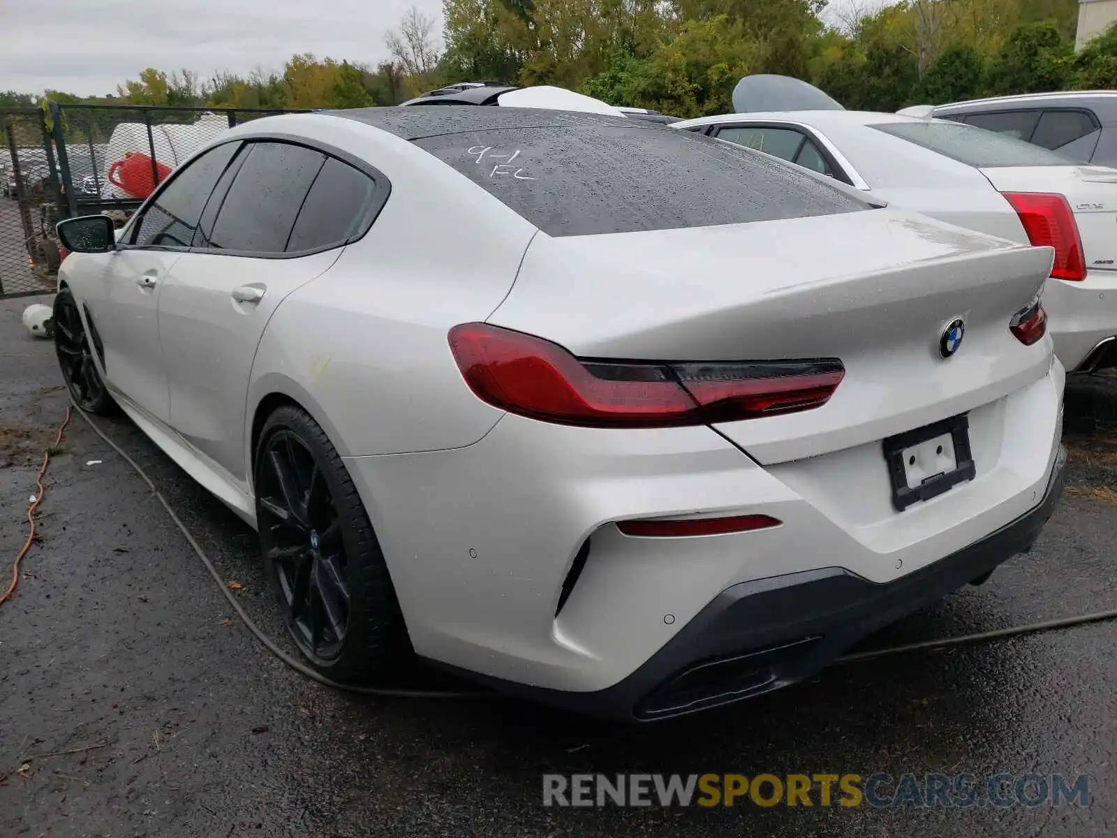 3 Photograph of a damaged car WBAGV4C05MCF36756 BMW 8 SERIES 2021